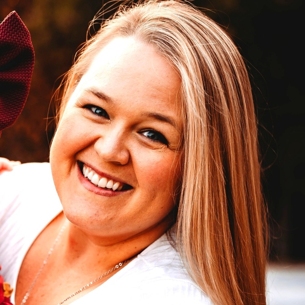 Meet your Posher, Lauren